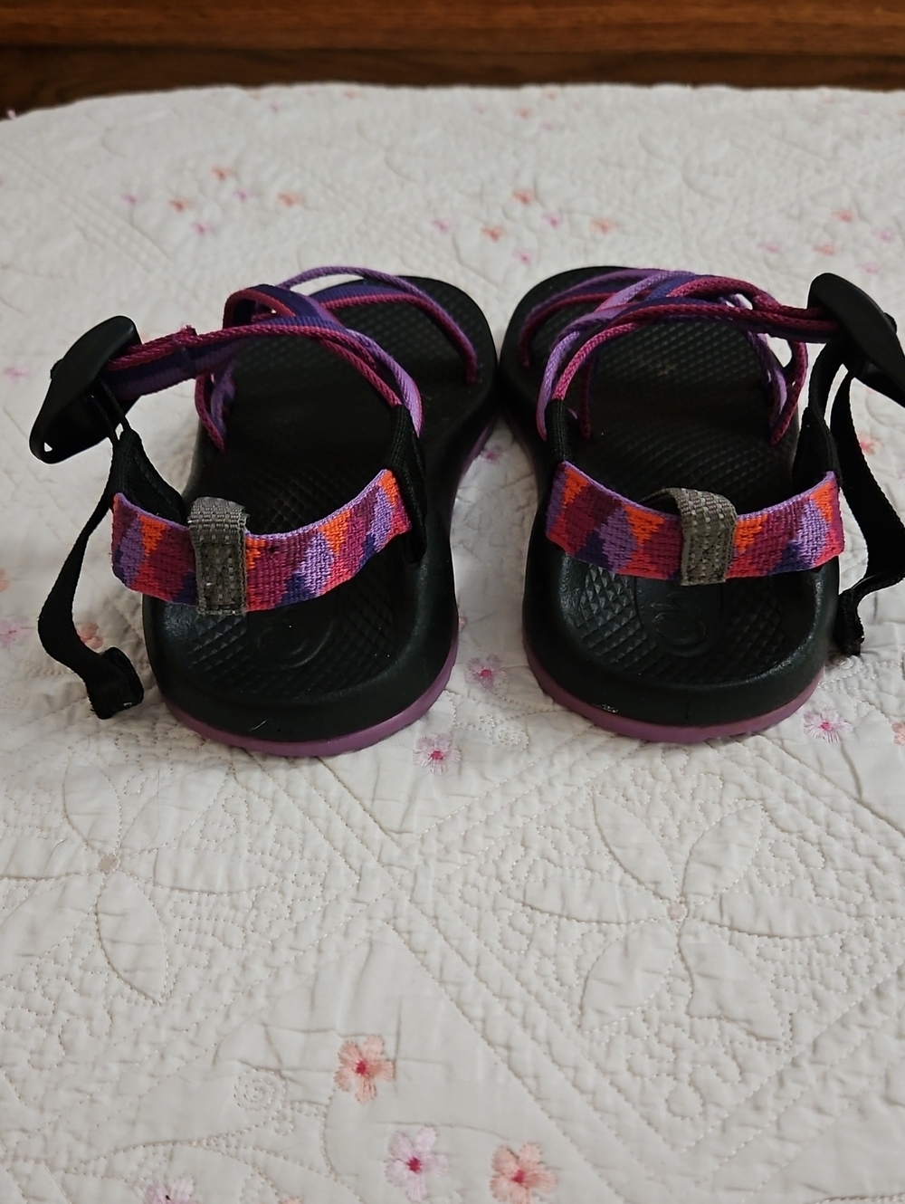 Chaco Classic ZX1 Purple Pink Black Strappy Sandals Shoes Sz 1 Kids - Picture 4 of 6
